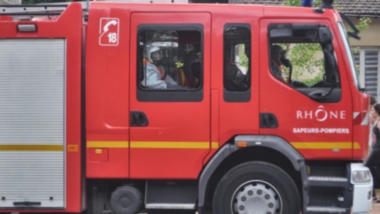 Rhône : il roule en contresens sur l’A46 et provoque un accident Rhône : il roule en contresens sur l’A46 et provoque un accident