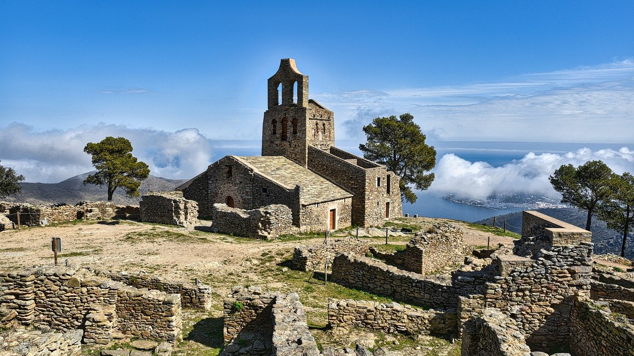 Rhône : Balade autour de la Chapelle de Taluyers Rhône : Balade autour de la Chapelle de Taluyers