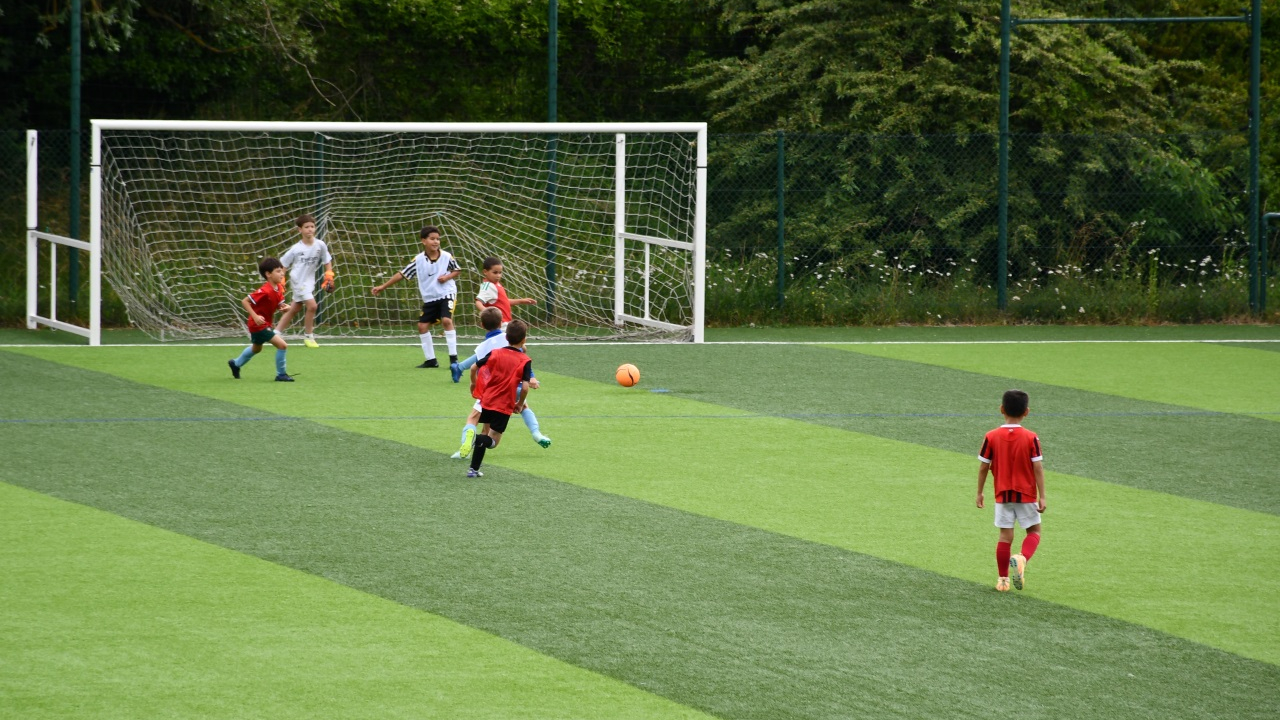 Rhône : un éducateur U15 du Sud Lyonnais Football agressé en marge d’un match amical Rhône : un éducateur U15 du Sud Lyonnais Football agressé en marge d’un match amical