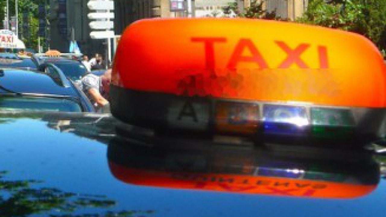 Lyon à la 23e place des villes mondiales où la course en taxi est la plus chère ! Lyon à la 23e place des villes mondiales où la course en taxi est la plus chère !