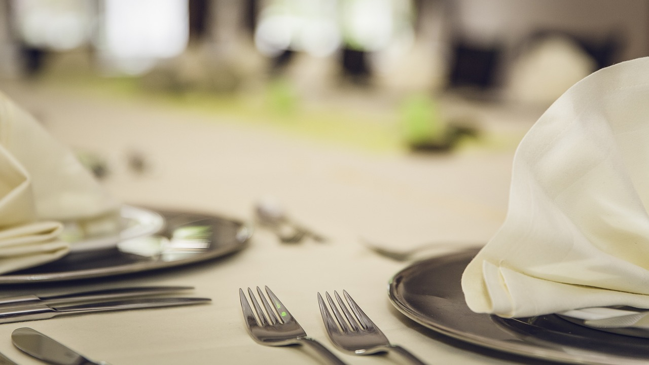 Trois restaurants lyonnais distingu&eacute;s par La Liste