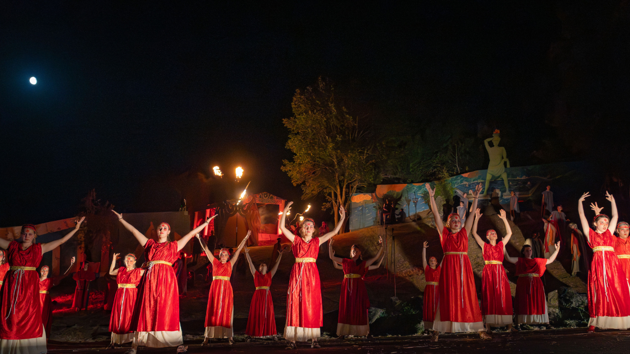 Un cabaret des ann&eacute;es 1920&hellip; en plein Rh&ocirc;ne