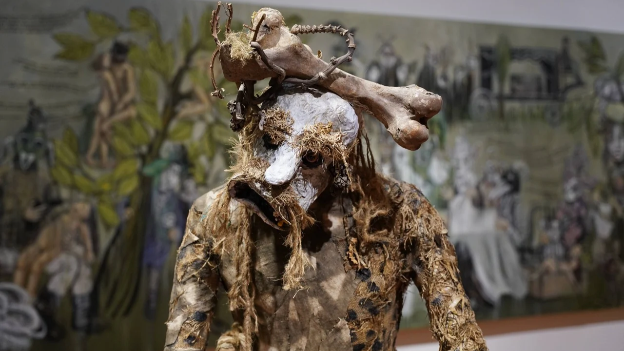 Une exposition transforme les collections insolites d’artistes en œuvres au Musée des Beaux-Arts Une exposition transforme les collections insolites d’artistes en œuvres au Musée des Beaux-Arts