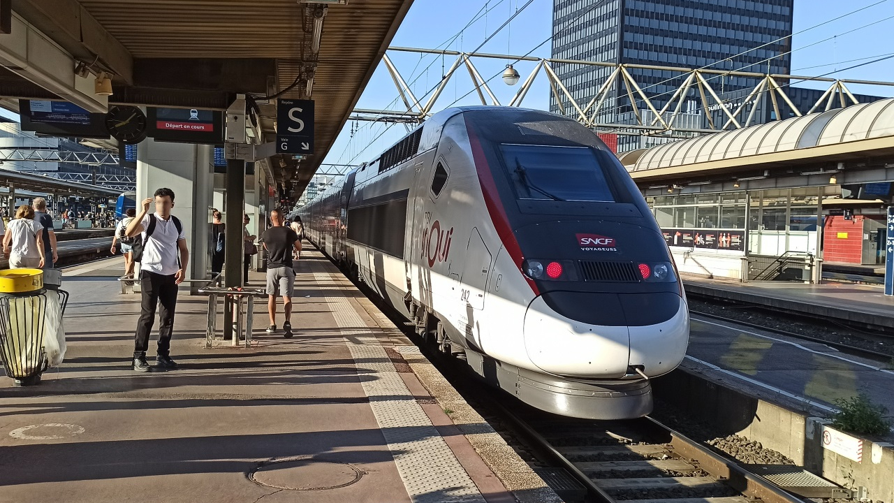 Une liaison TGV entre Lyon et Bordeaux à l'étude Une liaison TGV entre Lyon et Bordeaux à l'étude