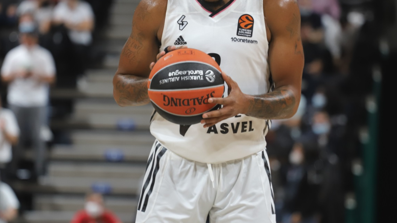 Victoire de l'ASVEL face à Cholet