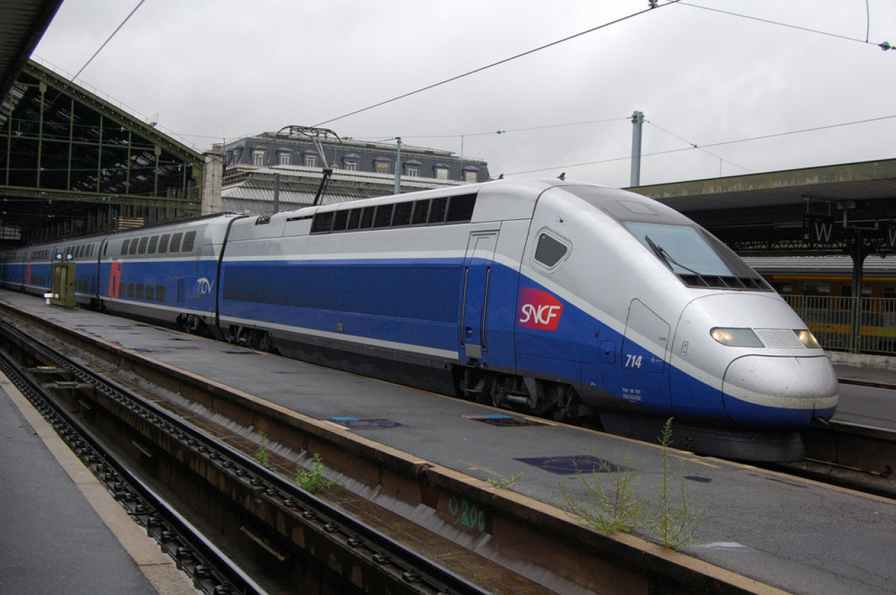 Lyon : la SNCF étend son réseau Wi-Fi dans les gares...et dans les trains ! Lyon : la SNCF étend son réseau Wi-Fi dans les gares...et dans les trains !
