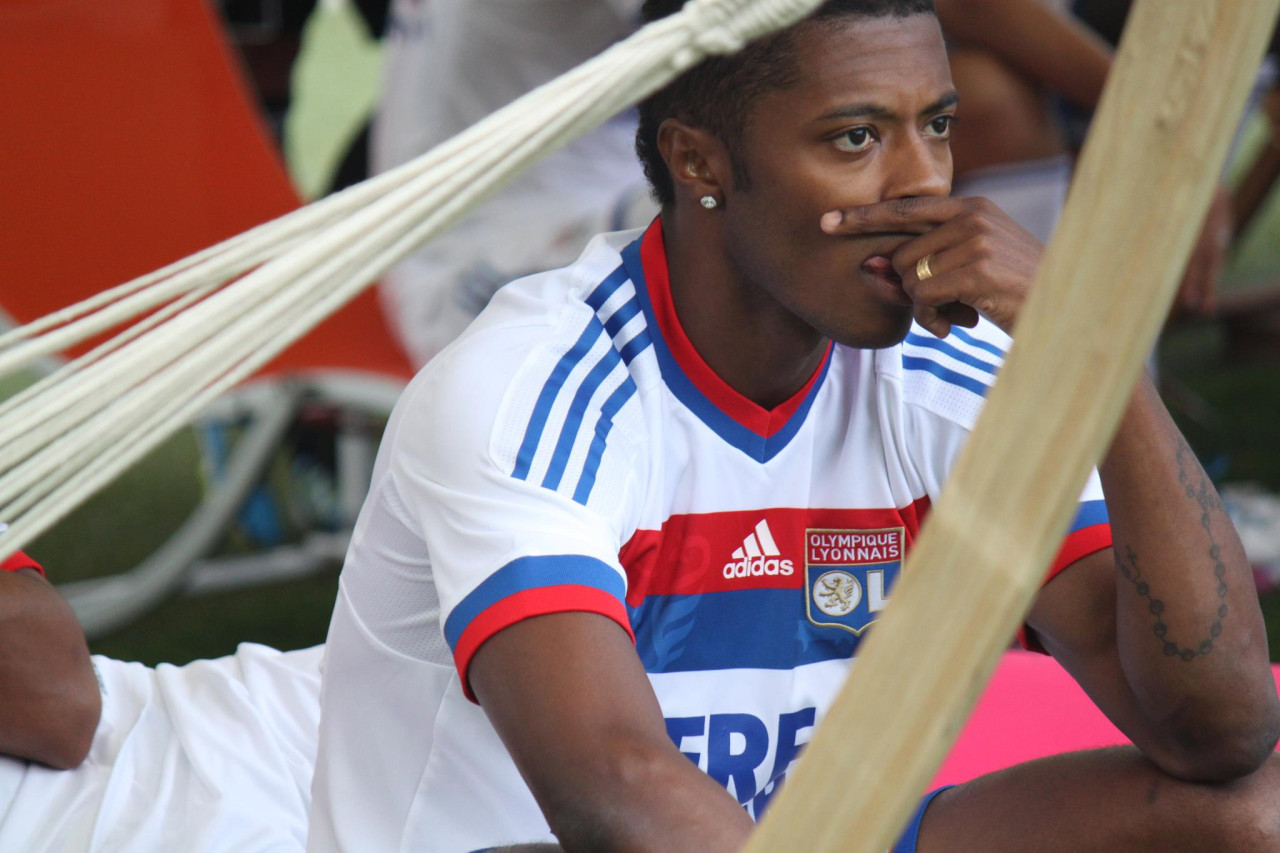 L'OL perd la t&ecirc;te &agrave; Caen