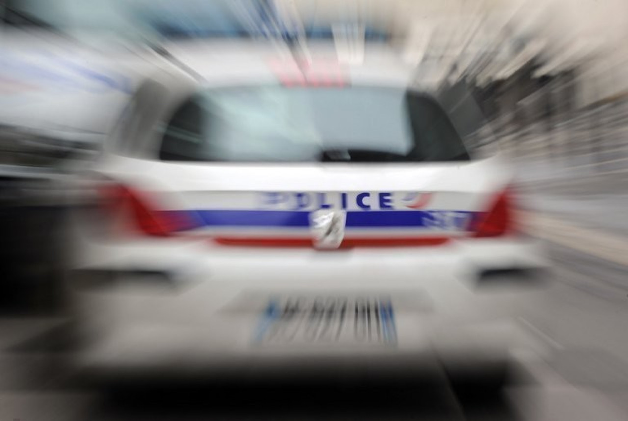 Lyon : furieux, il mord un agent de sécurité à la joue Lyon : furieux, il mord un agent de sécurité à la joue