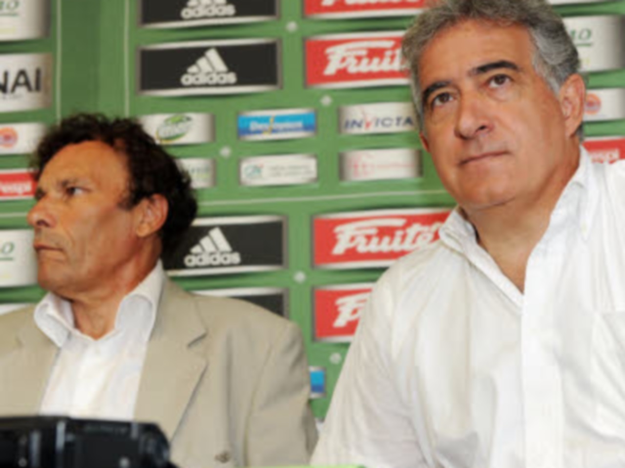 L’ASSE aussi fort que l’OL ? L’ASSE aussi fort que l’OL ?