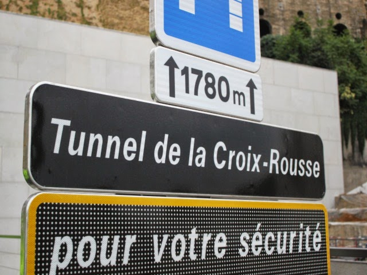 Pollution du tunnel de la Croix-Rousse : des réponses espérées ce mercredi Pollution du tunnel de la Croix-Rousse : des réponses espérées ce mercredi
