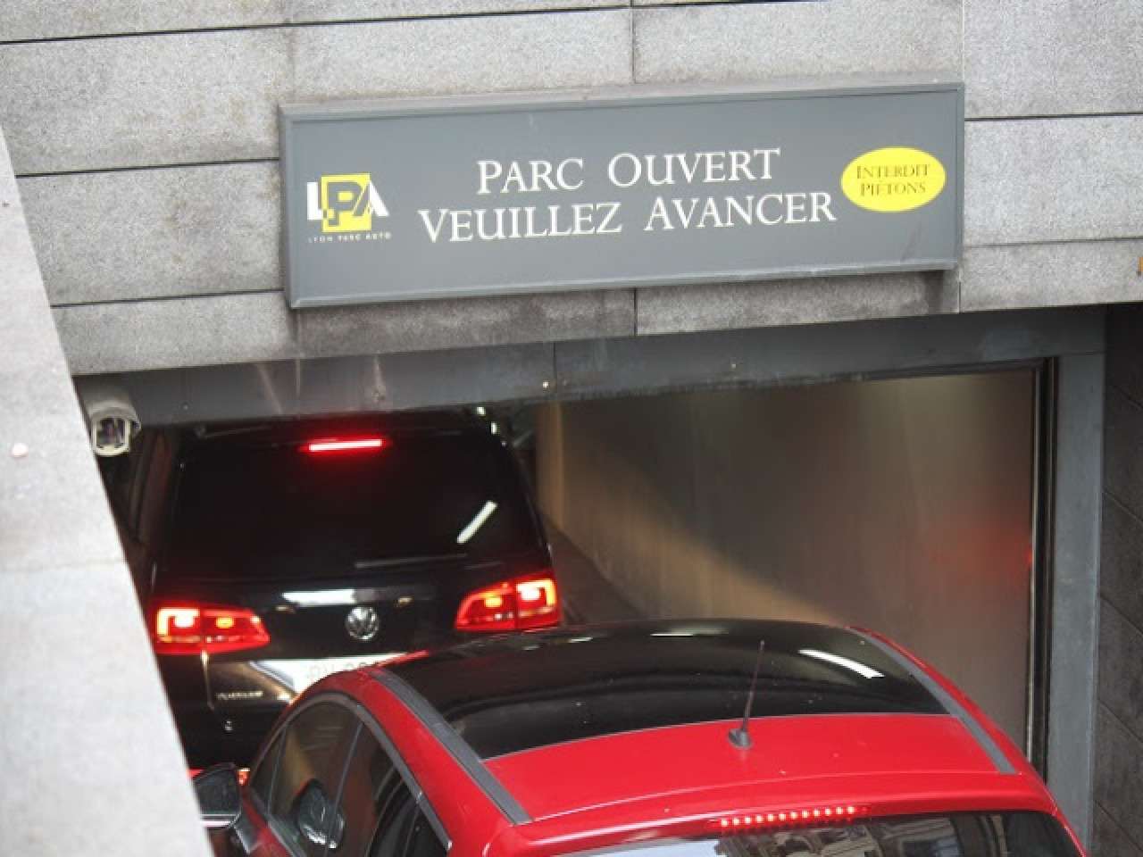 Lyon : avec le stationnement au quart d’heure dans les parkings, les prix en hausse de 14% ! Lyon : avec le stationnement au quart d’heure dans les parkings, les prix en hausse de 14% !