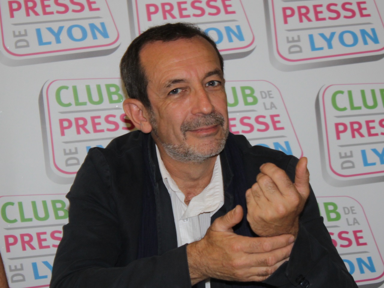 Régionales : le Rassemblement (EELV) se moque du référendum du PS Régionales : le Rassemblement (EELV) se moque du référendum du PS