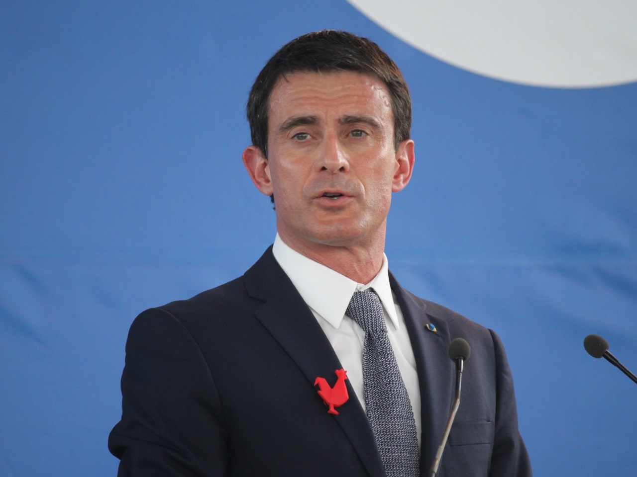 Polémique sur les réfugiés : le maire de Charvieu-Chavagneux demande à Valls la dissolution de SOS Racisme Polémique sur les réfugiés : le maire de Charvieu-Chavagneux demande à Valls la dissolution de SOS Racisme