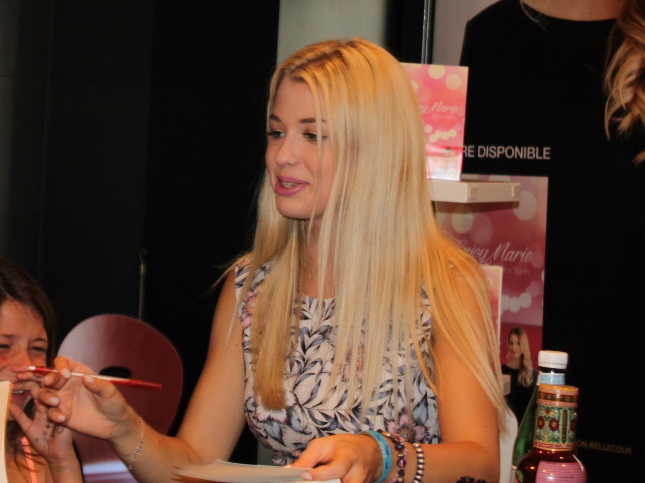 La youtubeuse lyonnaise EnjoyPhoenix au casting de Danse avec les Stars ? La youtubeuse lyonnaise EnjoyPhoenix au casting de Danse avec les Stars ?