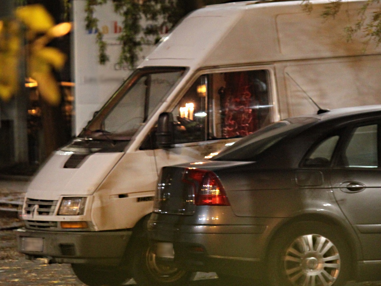 Lyon : la prostituée à la retraite perd 250 000 euros après les avoir confiés à son voisin Lyon : la prostituée à la retraite perd 250 000 euros après les avoir confiés à son voisin