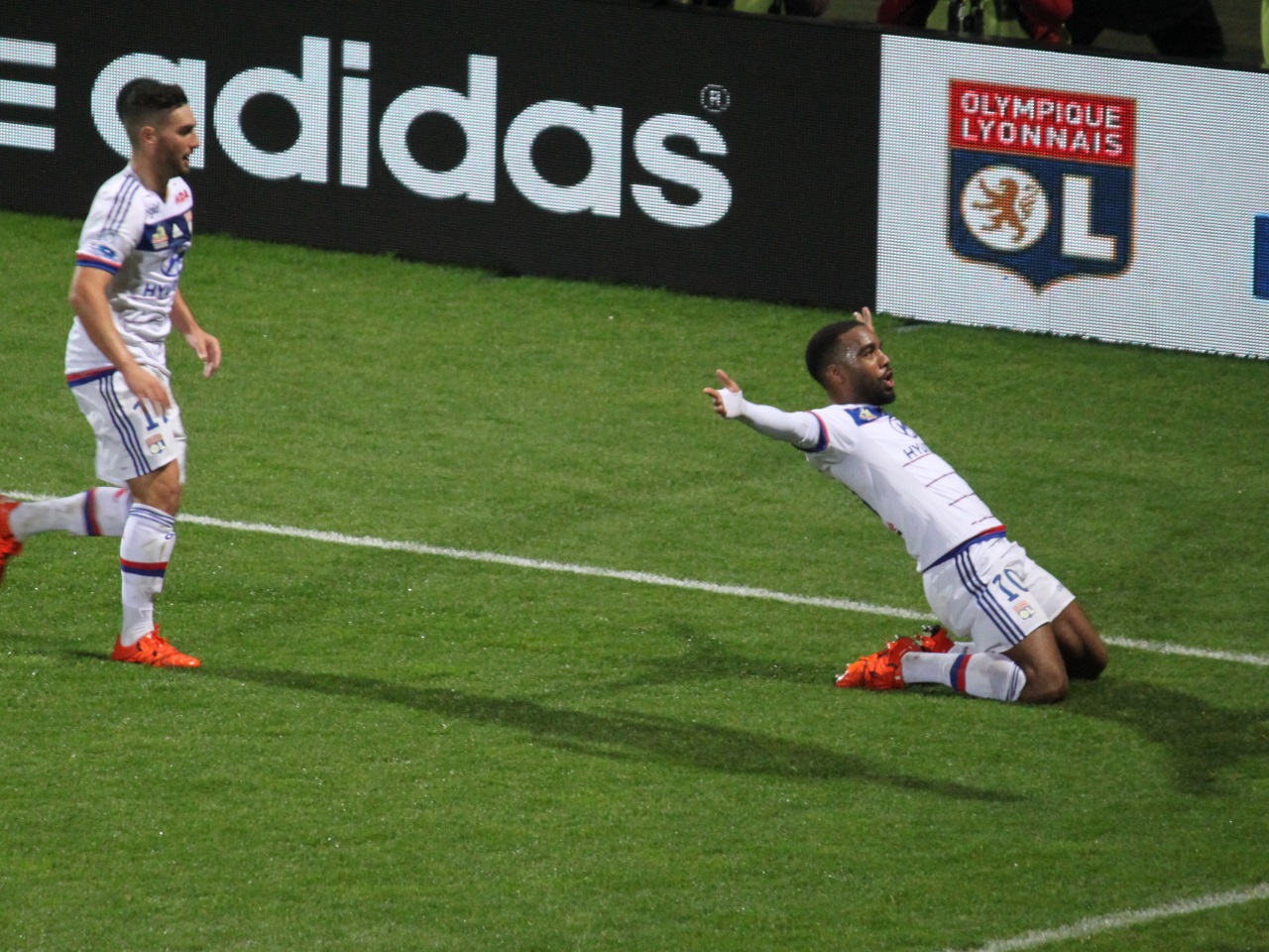 L'OL maintient Monaco sous pression L'OL maintient Monaco sous pression