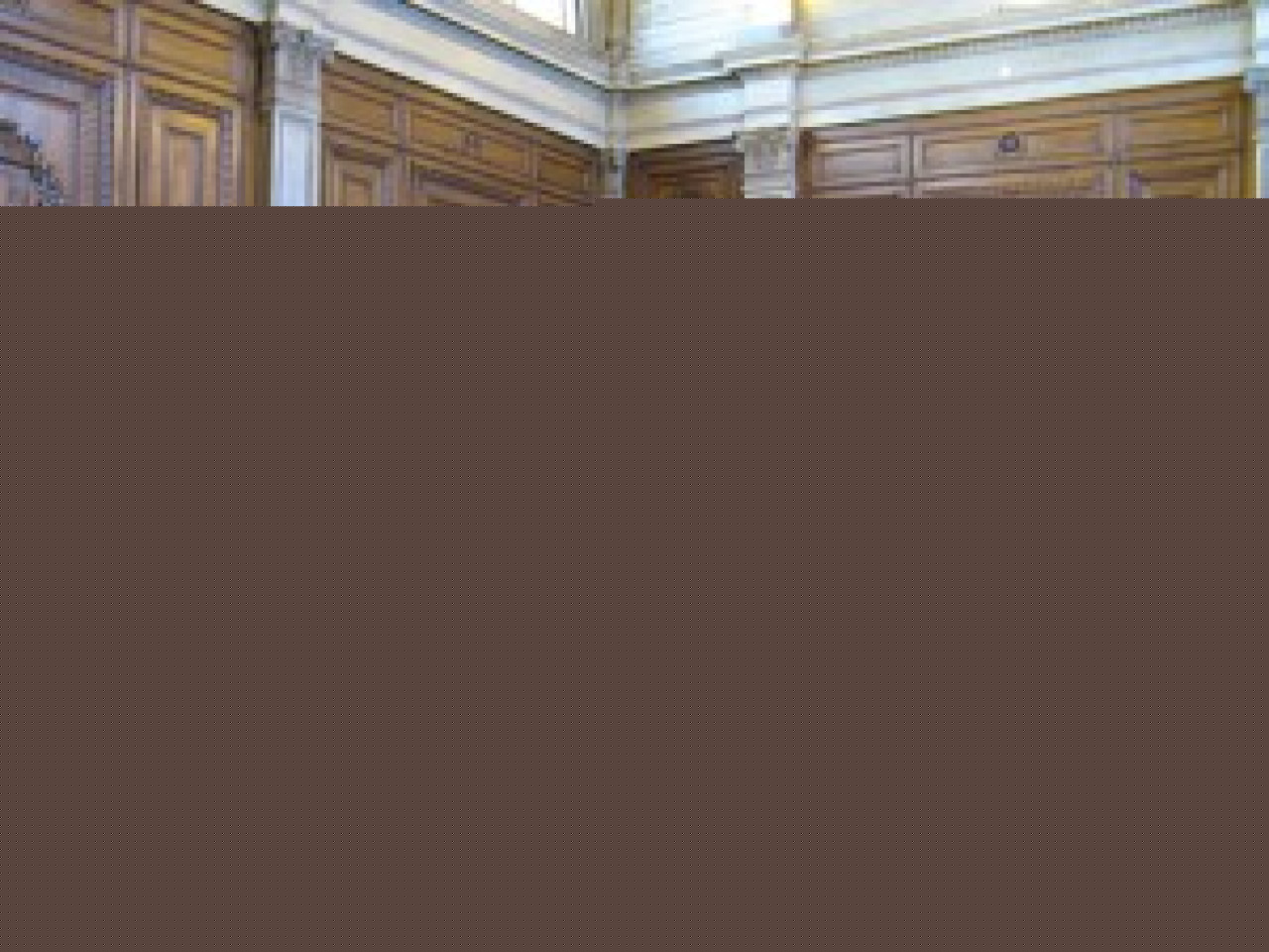 Au tribunal après une bagarre dans un bar Au tribunal après une bagarre dans un bar