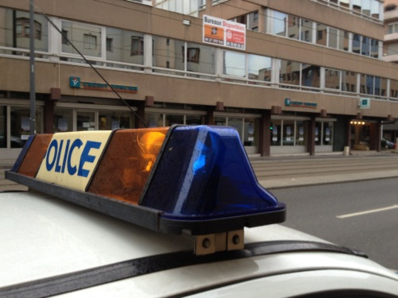 Cadavre dans une gaine d'a&eacute;ration : Les pompiers et la police sont toujours sur place