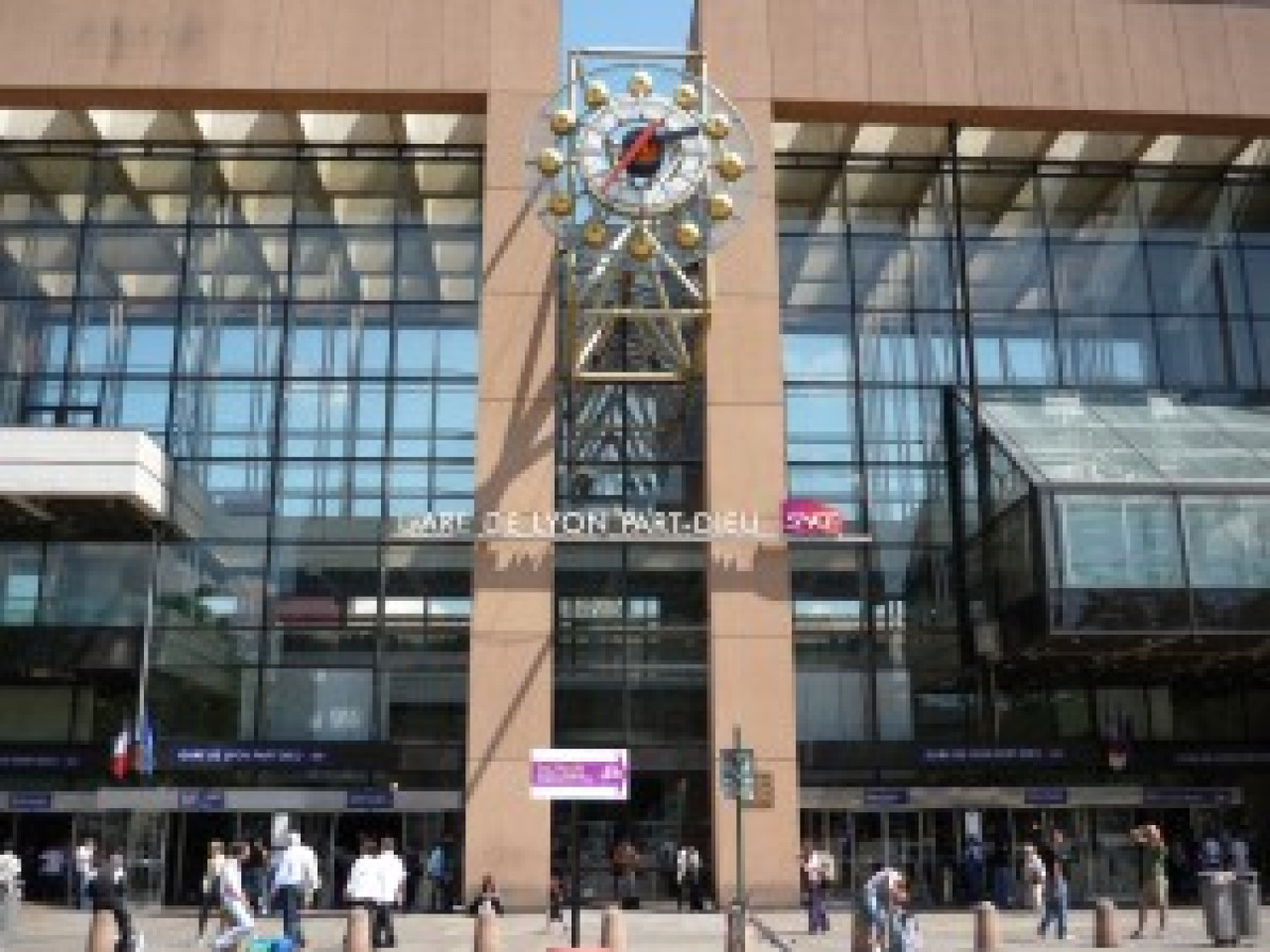 Des mesures à la gare de la Part-Dieu suite à l’agression de deux agents Des mesures à la gare de la Part-Dieu suite à l’agression de deux agents