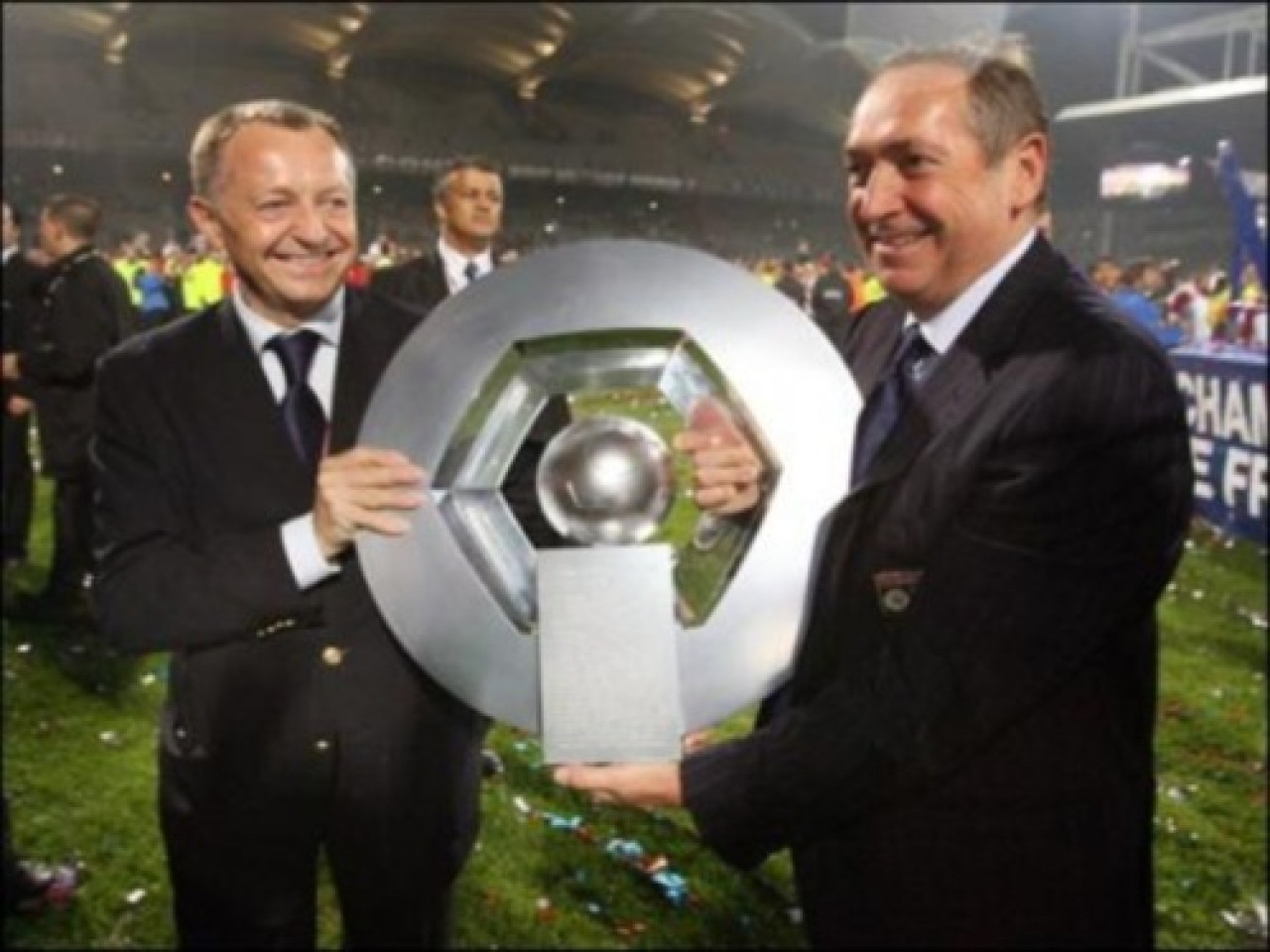 Football : Retour en Angleterre pour G&eacute;rard Houllier?