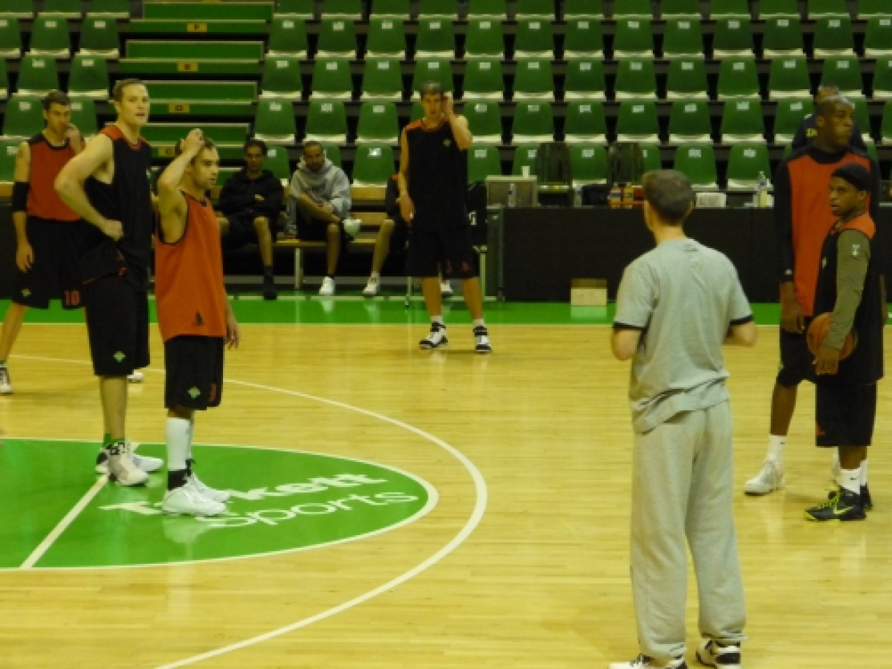 L’ASVEL prend les devants pour ne pas revivre une saison cauchemardesque L’ASVEL prend les devants pour ne pas revivre une saison cauchemardesque