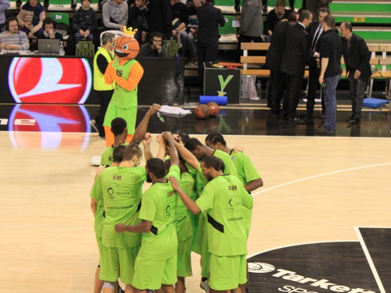 L&rsquo;ASVEL qualifi&eacute;e pour le Top 16 de l&rsquo;Eurocup