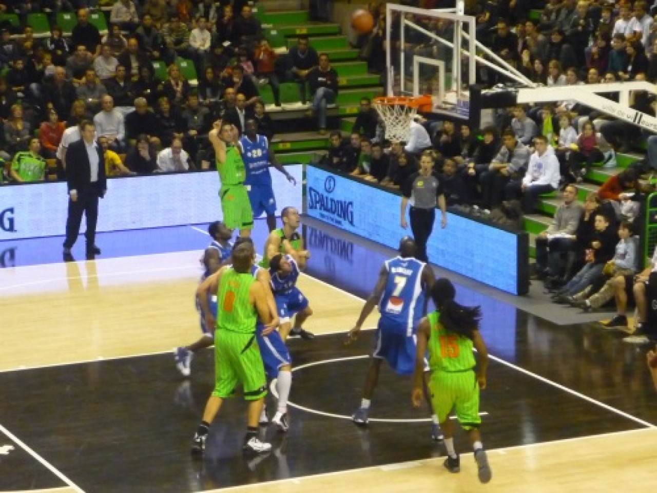L'ASVEL solide &agrave; Poitiers