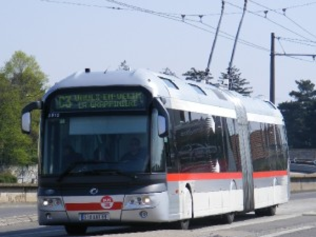 La CFDT veut rouvrir les négociations avec la direction de Keolis, gestionnaire du réseau TCL La CFDT veut rouvrir les négociations avec la direction de Keolis, gestionnaire du réseau TCL