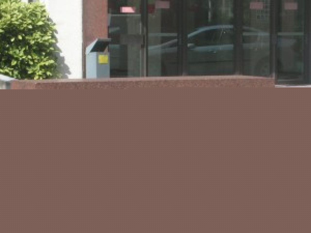 Le corps d'un homme avec un couteau plant&eacute; dans la t&ecirc;te retrouv&eacute; &agrave; son domicile