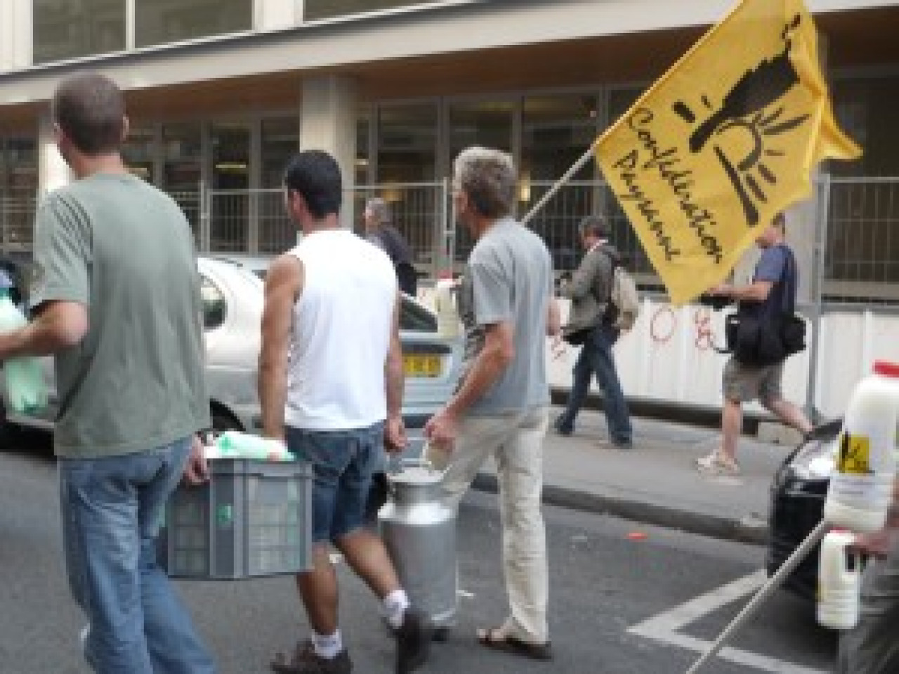Les éleveurs de la région vont manifester vendredi à Lyon Les éleveurs de la région vont manifester vendredi à Lyon