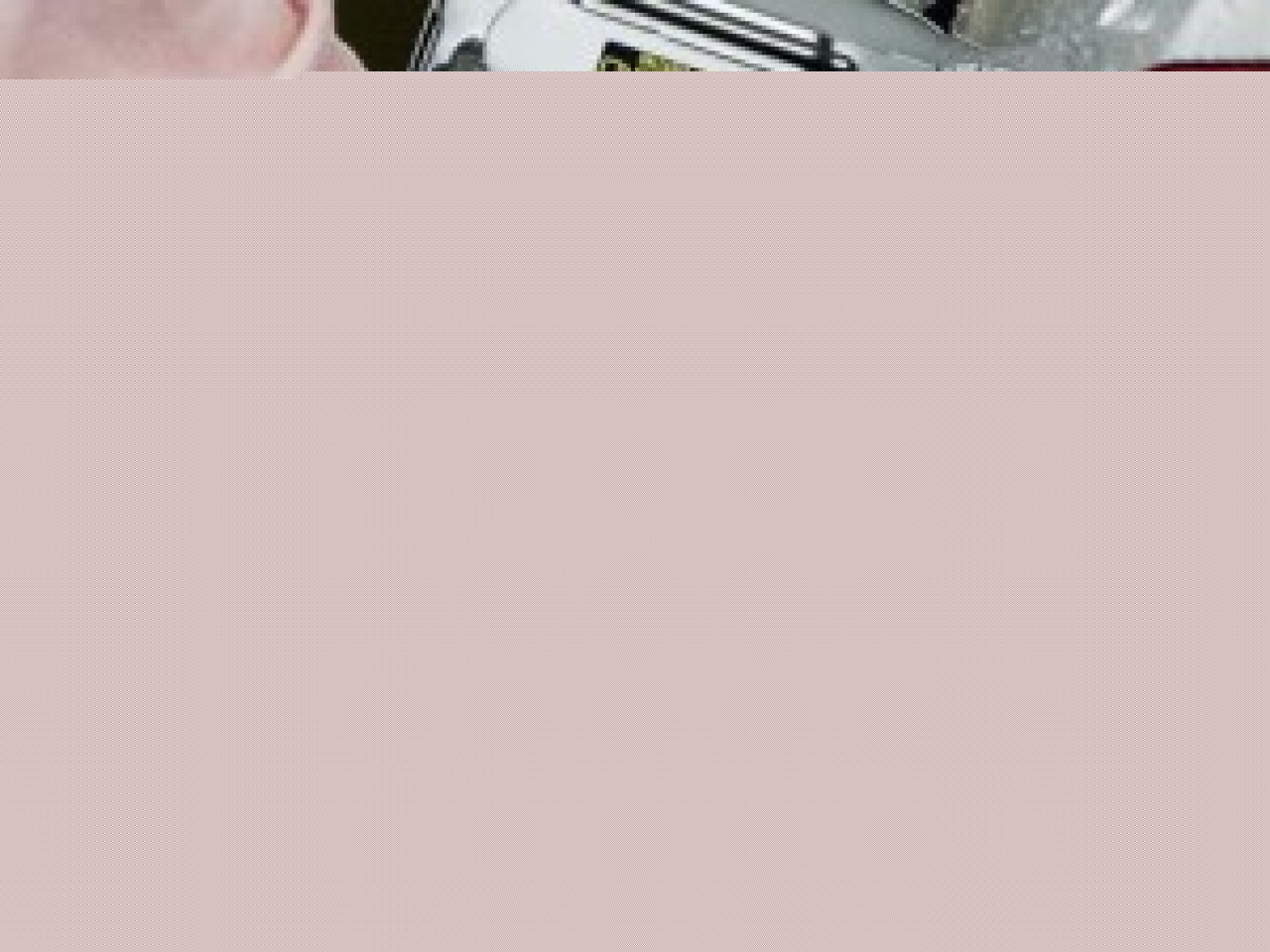 Les prix de l'essence ont battu un record historique en France, pour la deuxième semaine de suite Les prix de l'essence ont battu un record historique en France, pour la deuxième semaine de suite