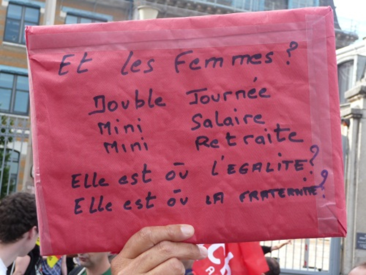 Les syndicats ne renoncent pas