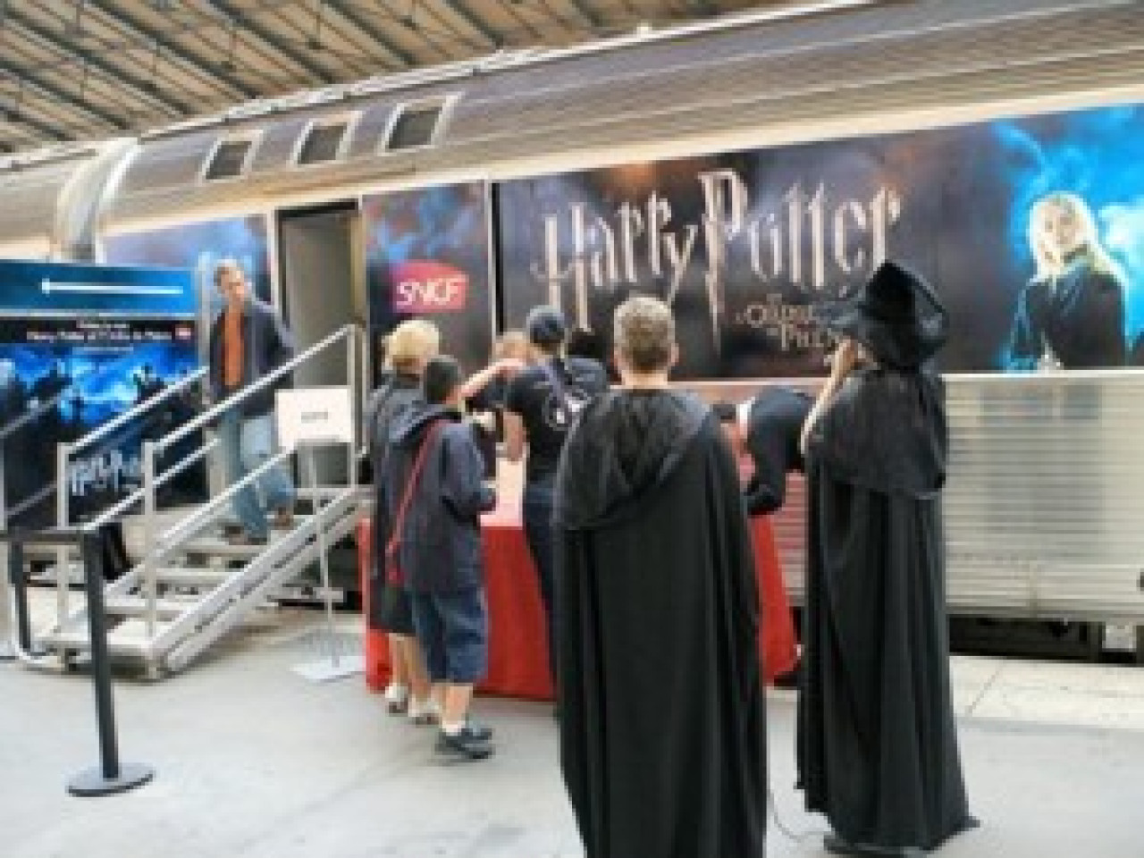 Lyon candidate à l’obtention de l’avant première du nouveau Harry Potter Lyon candidate à l’obtention de l’avant première du nouveau Harry Potter
