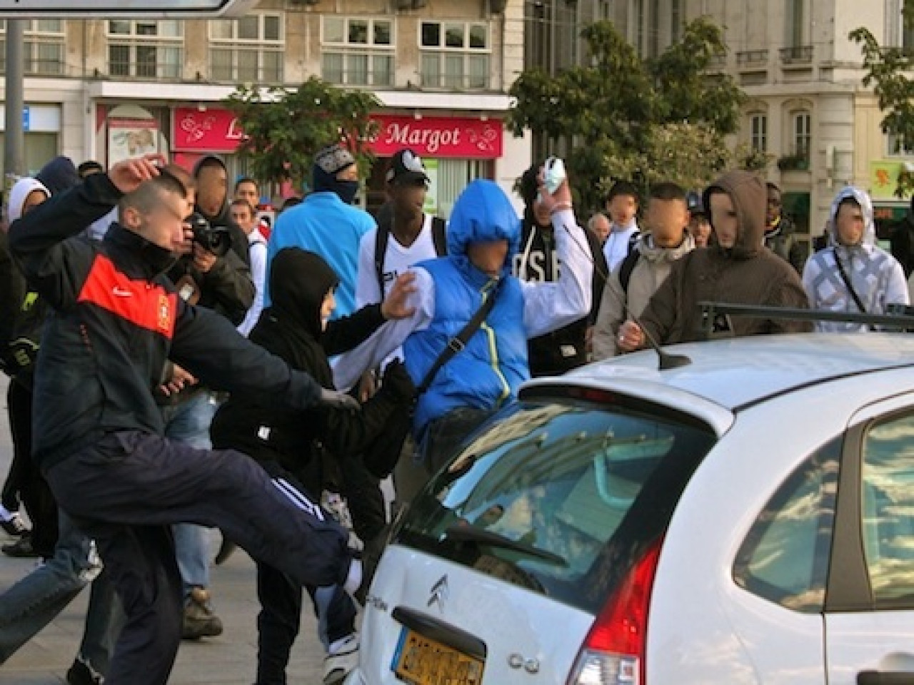 Nouvelle journ&eacute;e d&rsquo;action des lyc&eacute;ens et des &eacute;tudiants, et nouveaux incidents