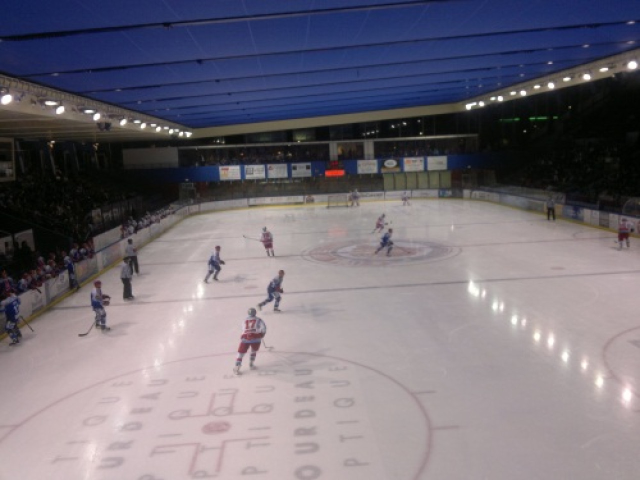 Pas de deuxième succès consécutif pour le LHC Pas de deuxième succès consécutif pour le LHC