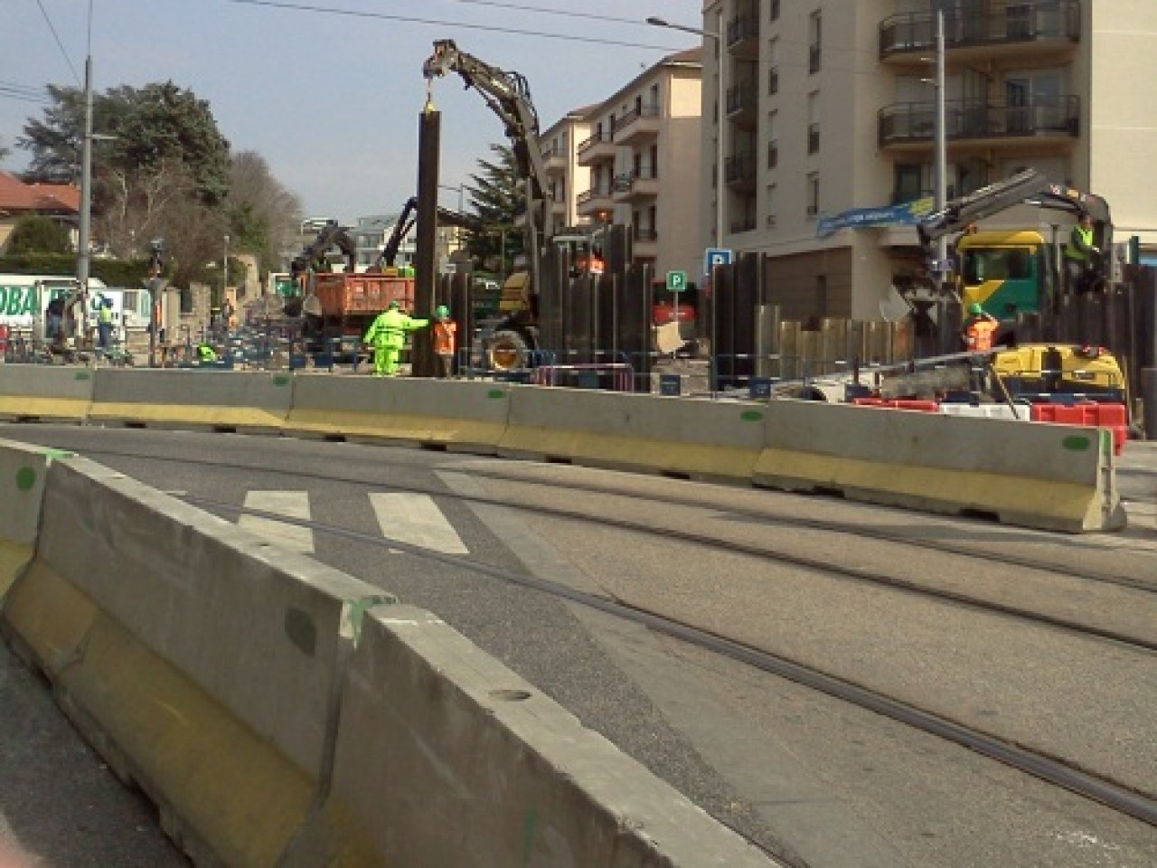 Pas de tram à Bron entre le 30 mai et le 28 août Pas de tram à Bron entre le 30 mai et le 28 août