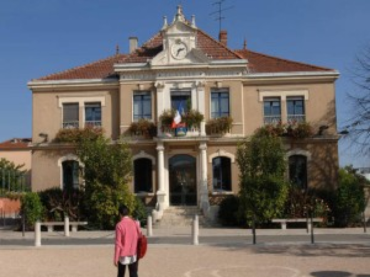 Pierre-Bénite connait le nom de son nouveau maire Pierre-Bénite connait le nom de son nouveau maire