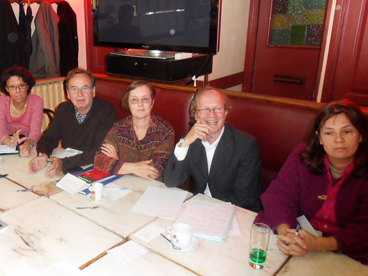 Régionales : Tractations en cours pour le 2e tour Régionales : Tractations en cours pour le 2e tour