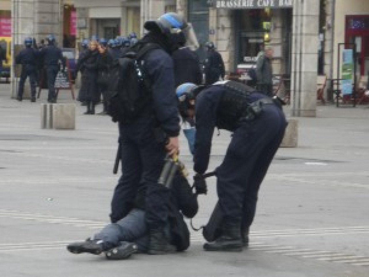 Un adolescent interpell&eacute; sept mois apr&egrave;s les manifestations lyc&eacute;ennes