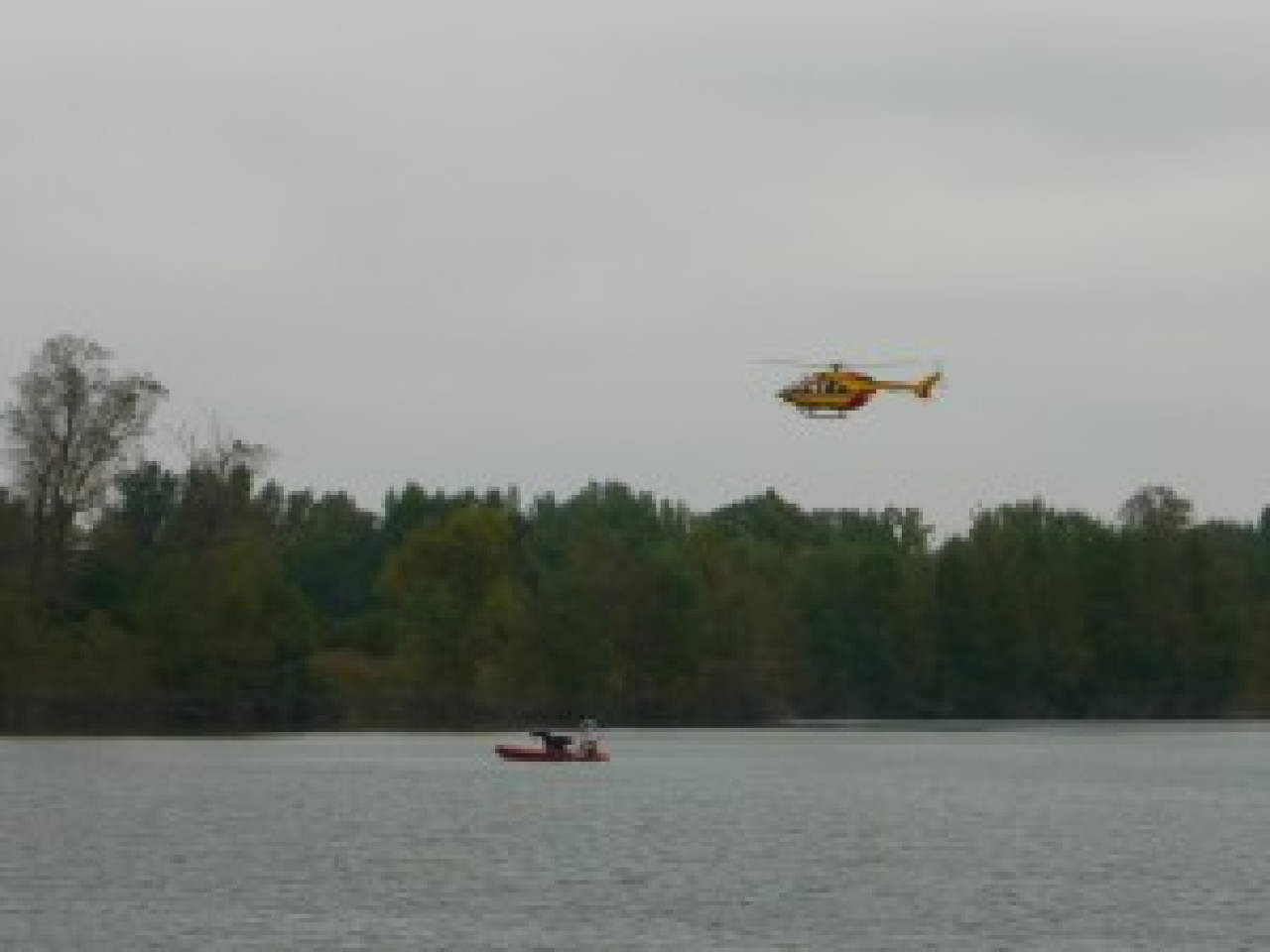 Un pompier décède après un accident de plongée dans la Loire Un pompier décède après un accident de plongée dans la Loire