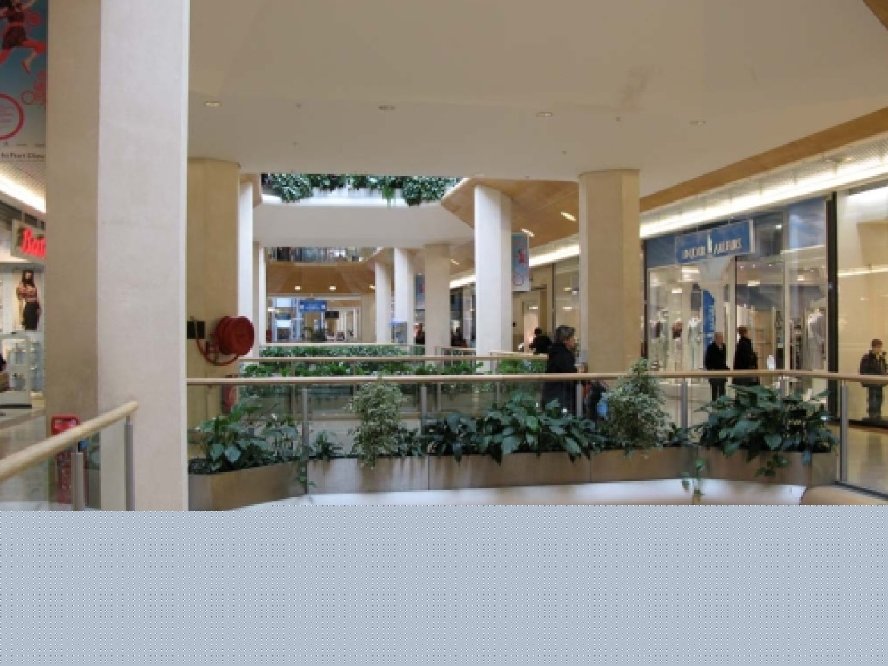 Un rassemblement au centre commercial Part-Dieu, vendredi Un rassemblement au centre commercial Part-Dieu, vendredi