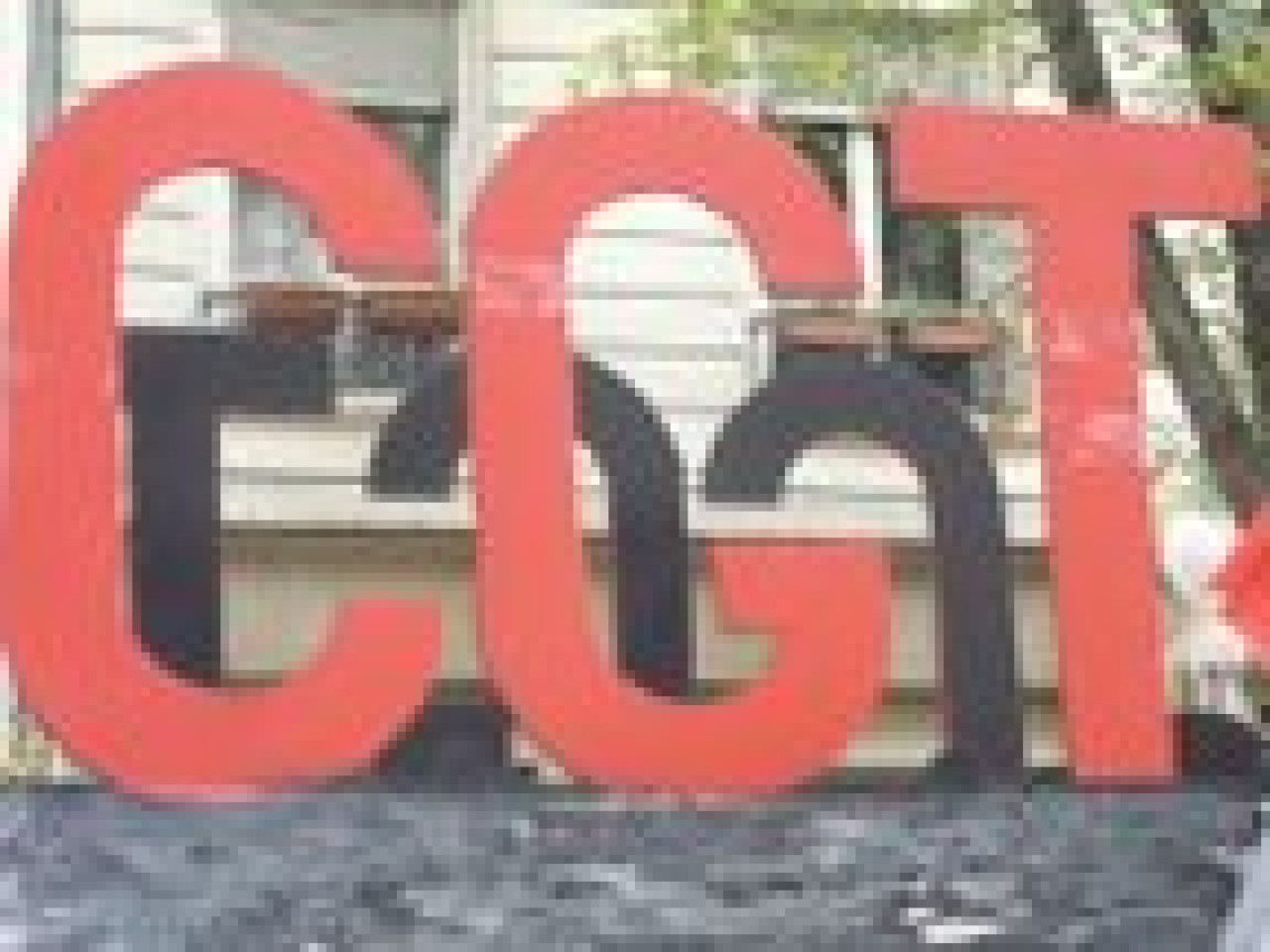 Un rassemblement pour soutenir le secteur de la m&eacute;tallurgie