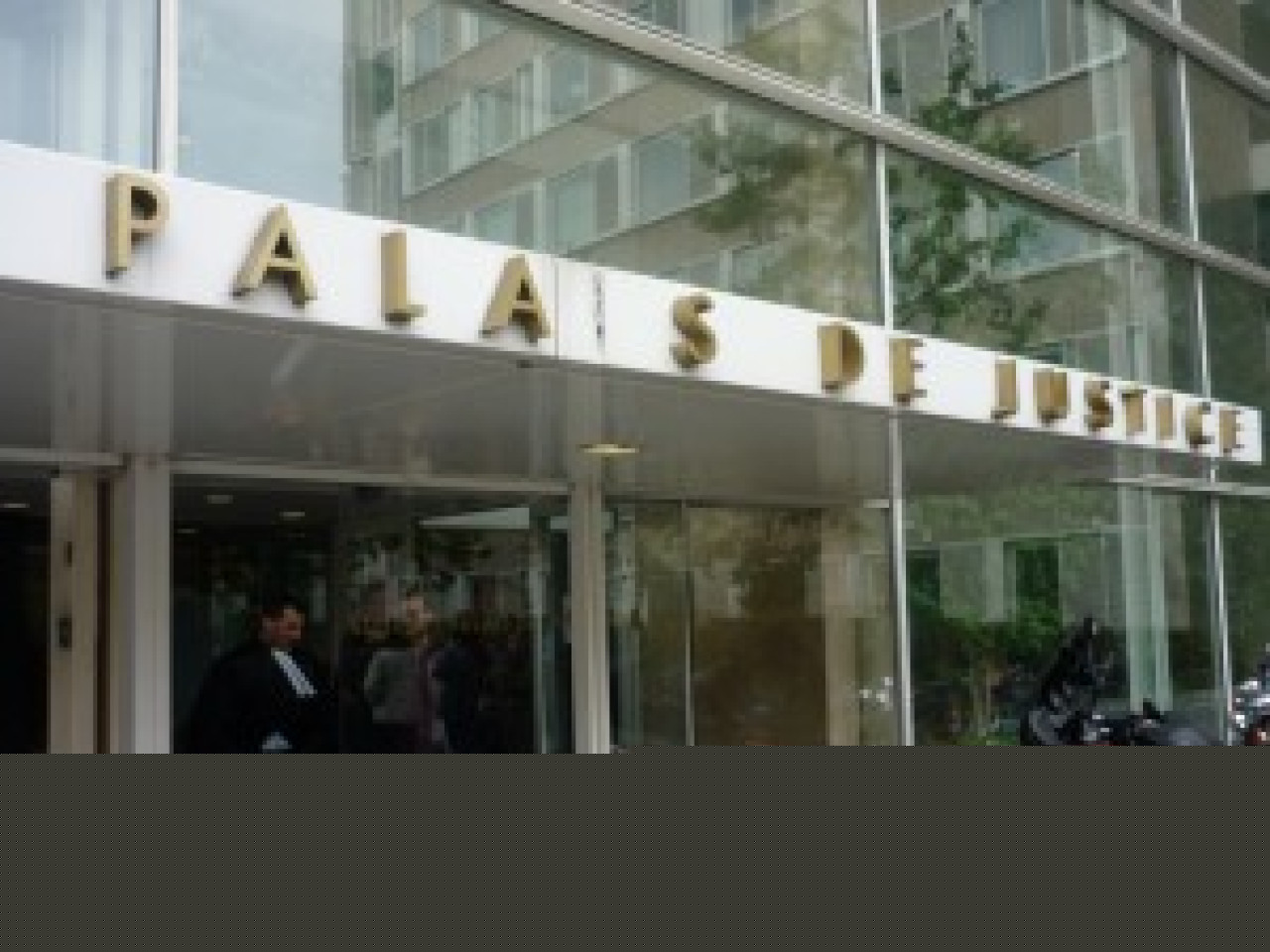 Un recours en justice pour les ouvri&egrave;res de Lejaby