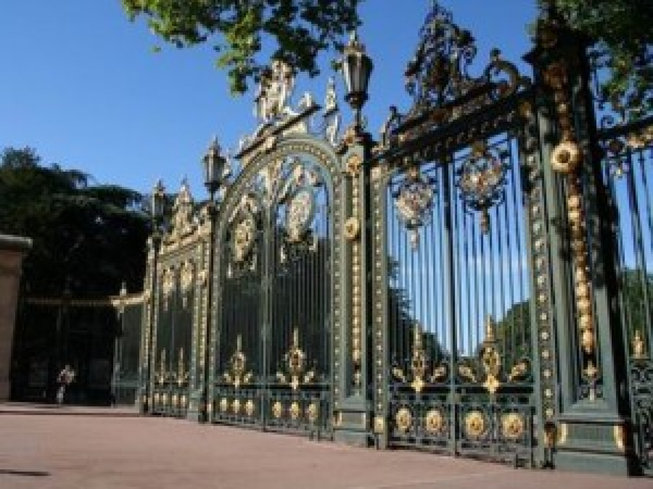 Une vraie mixit&eacute; sociale dans un immeuble d&rsquo;un quartier riche