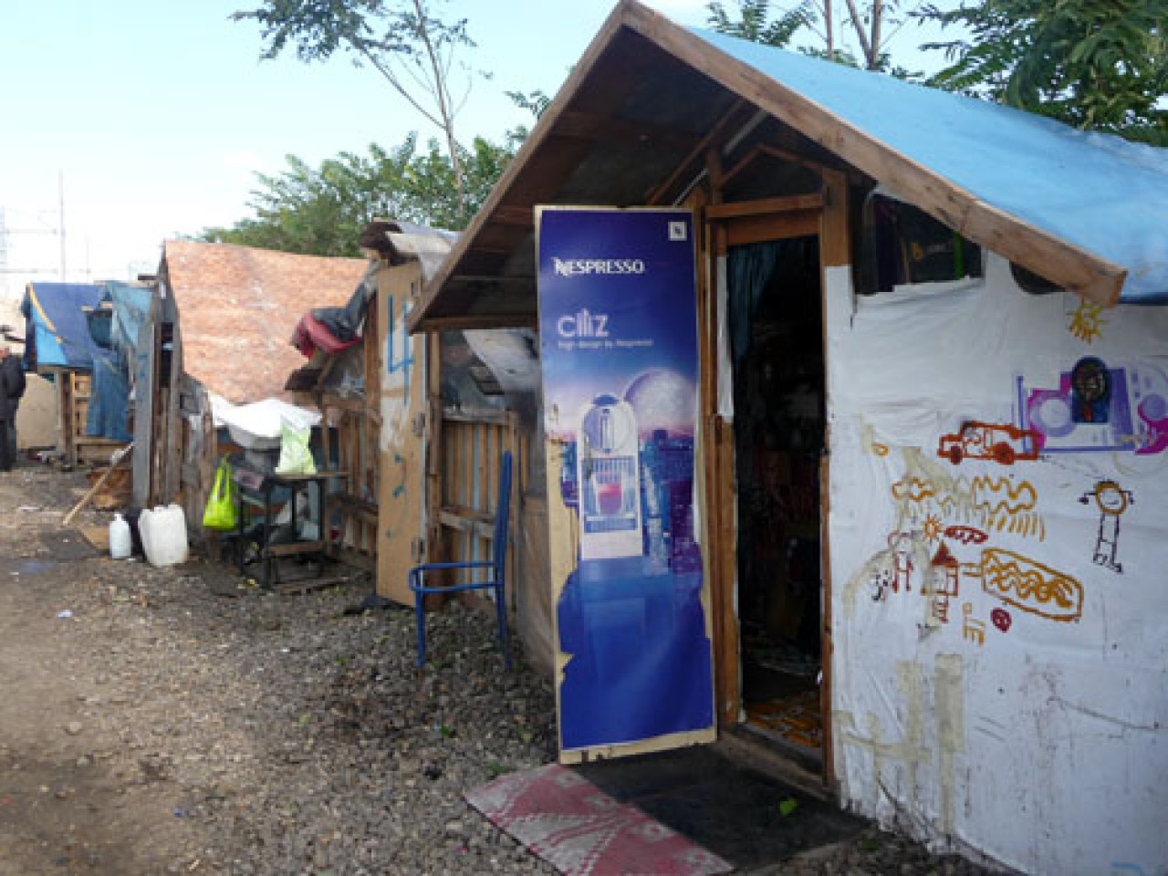 Vers l’expulsion cette semaine de plusieurs familles Roms à Villeurbanne Vers l’expulsion cette semaine de plusieurs familles Roms à Villeurbanne