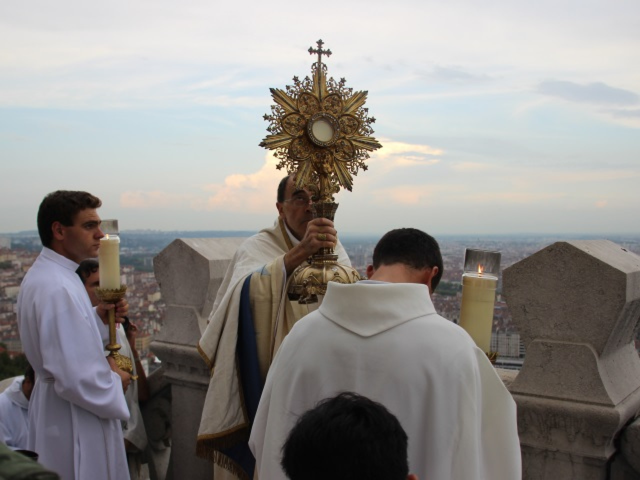 Le renouvellement du Voeu des Echevins célébré à Lyon ce mardi Le renouvellement du Voeu des Echevins célébré à Lyon ce mardi