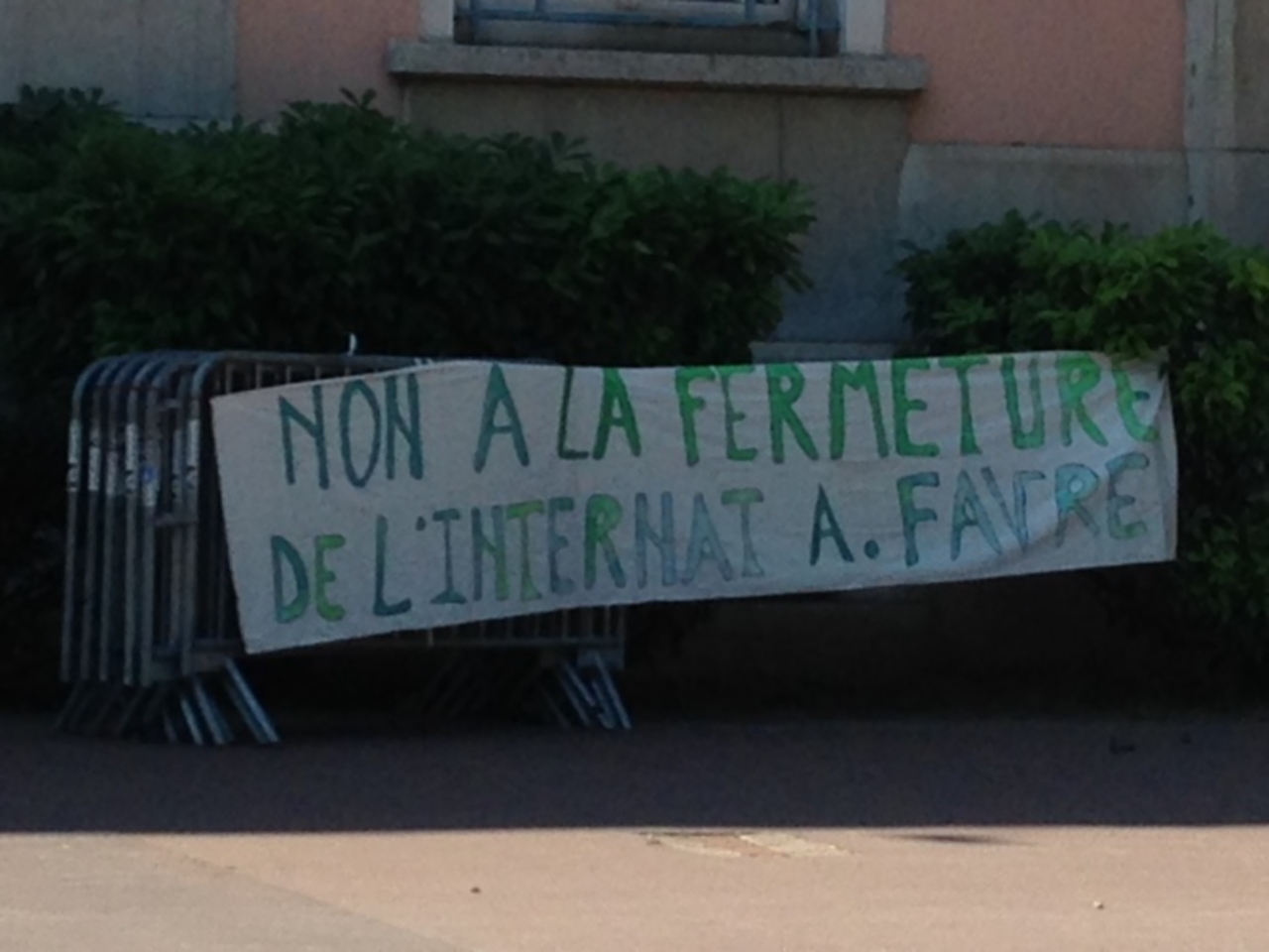 Fermeture de l’internat Favre : le personnel ne baisse pas les bras Fermeture de l’internat Favre : le personnel ne baisse pas les bras