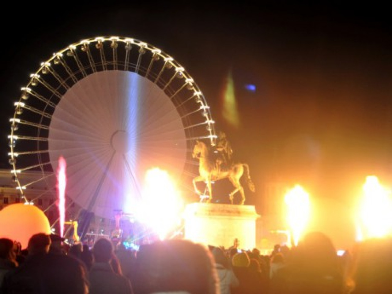 Le programme complet de la Fête des Lumières 2015 dévoilé ce mercredi ! Le programme complet de la Fête des Lumières 2015 dévoilé ce mercredi !