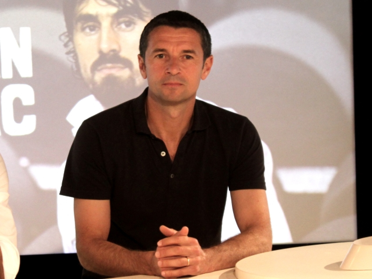 Rémi Garde réussit un exploit pour sa première avec Aston Villa Rémi Garde réussit un exploit pour sa première avec Aston Villa