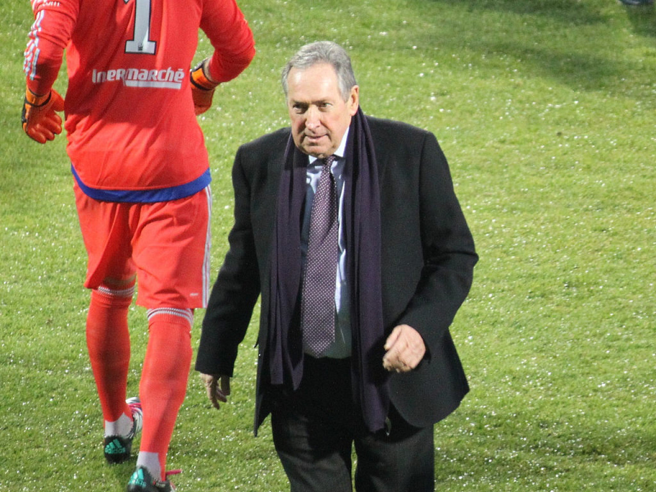Aulas envisage-t-il les retours de Juninho et de Gérard Houllier ? Aulas envisage-t-il les retours de Juninho et de Gérard Houllier ?